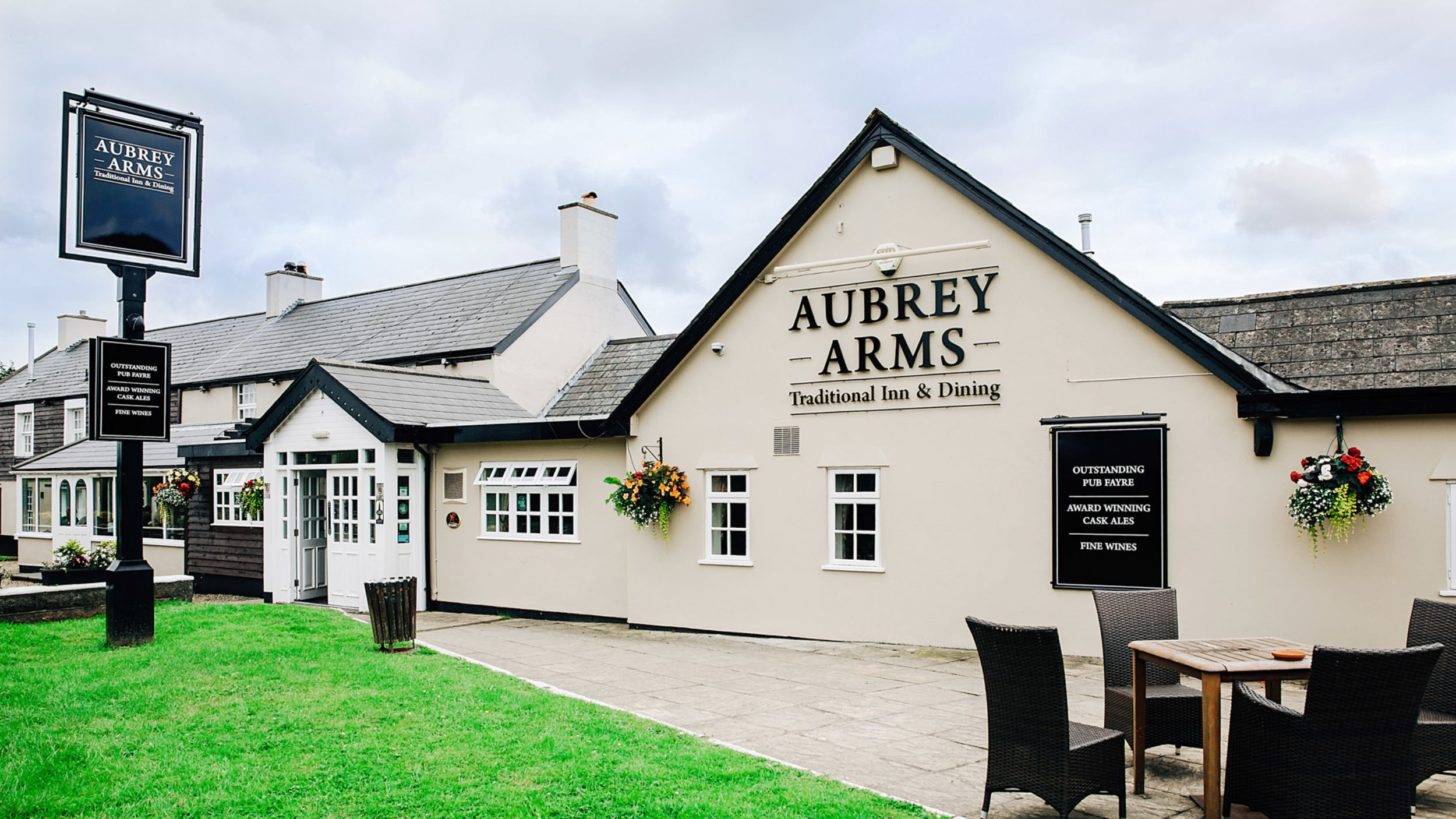 Is Aubreys Open On Christmas Day 2022 Aubrey Arms | S.a. Brain & Co Ltd.