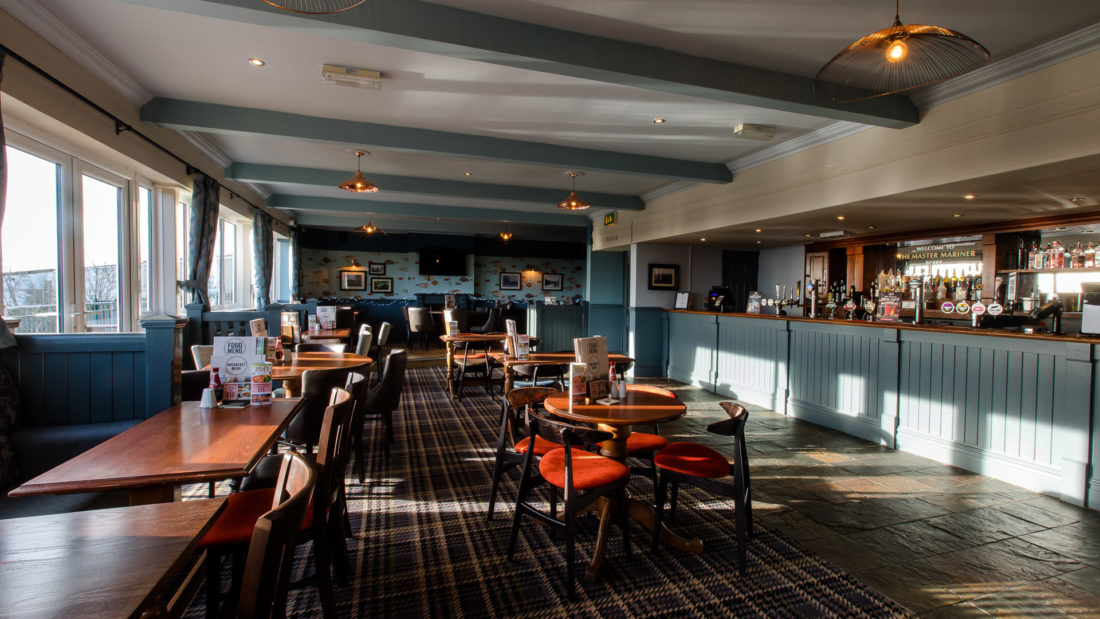 Dinner with a view at the Master Mariner